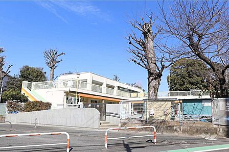 弦巻保育園[公立]の外観