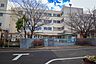 周辺：弦巻中学校[公立]の外観