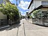 周辺：西側私道の街並み