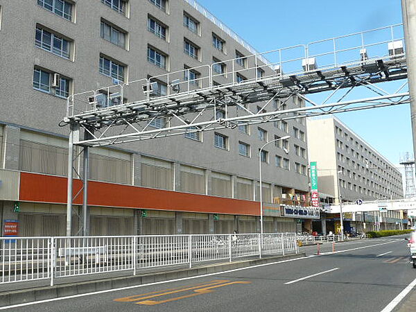 画像17:ドラッグストア マツモトキヨシ 京急ハウツ店（736m）