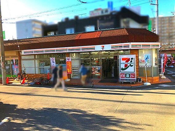セブンイレブン...