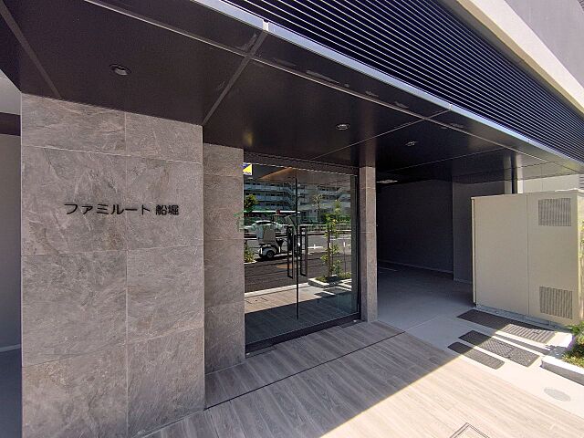 エントランス