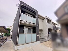 ミランダパキラ  ｜ 兵庫県西宮市日野町（賃貸アパート1R・2階・26.08㎡） その1