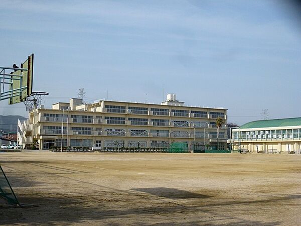 シャトーヌーヴォー ｜兵庫県宝塚市安倉中5丁目(賃貸マンション3LDK・2階・66.08㎡)の写真 その23