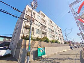 花屋敷第2コーポラス  ｜ 兵庫県川西市花屋敷2丁目（賃貸マンション1LDK・3階・50.22㎡） その1