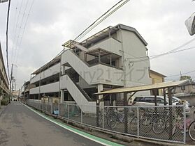 ピンリーブル1  ｜ 兵庫県西宮市上大市2丁目（賃貸マンション3LDK・1階・60.00㎡） その1