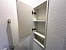 収納：トイレ内収納あり、備品の収納に最適！