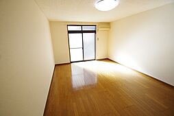 アムールグランシャリオ 207 1階1Kのリビング/ダイニング