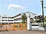 周辺：仙台市立南吉成小学校 735m