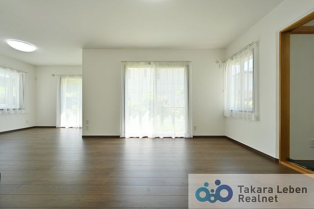 リビング/ダイニング 仙台市青葉区南吉成1丁目1-10