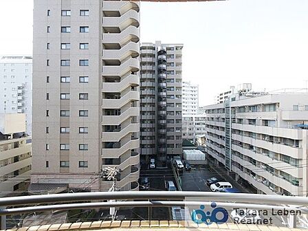 住戸からの眺望。風通しが良く、お洗濯物も早く乾きそうです。毎日のお洗濯が楽しみになりそうです。