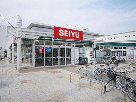 西友木町店 徒歩7分。 500m