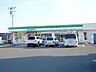 周辺：ファミリーマート東仙台三丁目店 徒歩12分。 900m