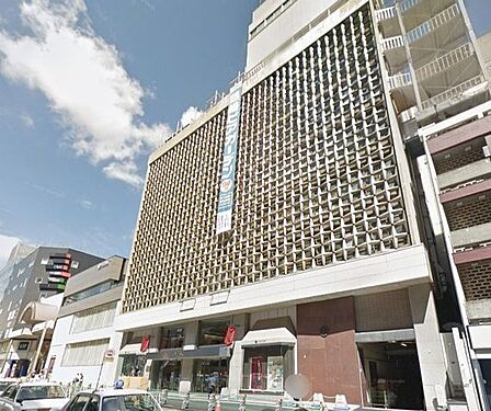藤崎本館 徒歩11分。 800m