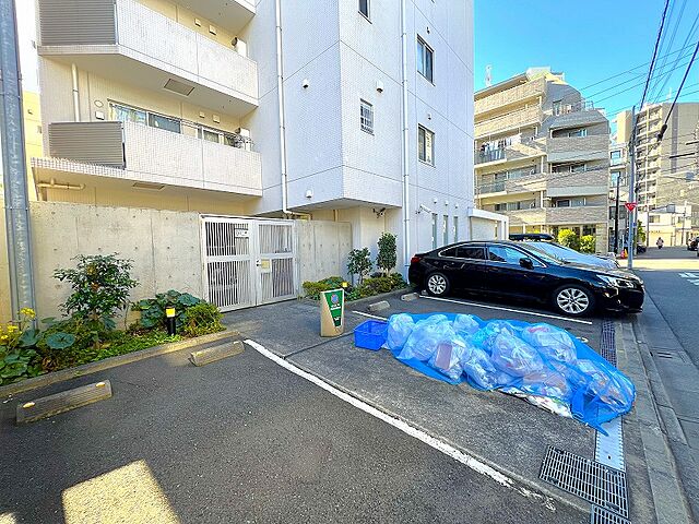 駐車場 ミューズ・プレイス 4階/-