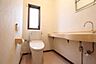 トイレ：＊トイレ＊1階のトイレは手洗い場があり、鏡もございます！※家具消しCG加工有