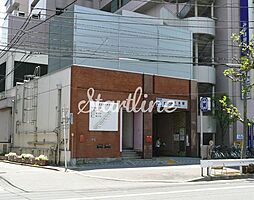 大島駅(都営地下鉄 新宿線) 徒歩4分。 400m