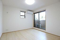 アイルグラン 104 1階1Kのリビング/ダイニング