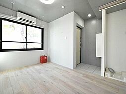 カーサピアッツァ西大島 202 2階ワンルームのリビング/ダイニング