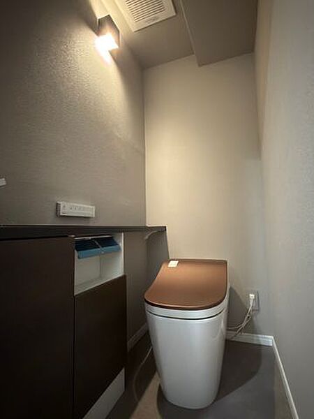 トイレを拡大表示