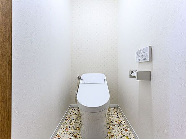 トイレを拡大表示