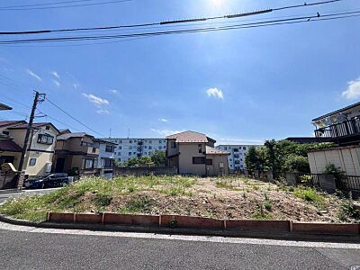外観:この場所だからこそ叶えられる開放感、図面だけでは分からない現地の雰囲気もご確認くださいませ。(2026年8月撮影) 外観:この場所だからこそ叶えられる開放感、図面だけでは分からない現地の雰囲気もご確認くださいませ。(2026年8月撮影)