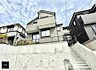 外観：A号棟  落ち着いたお洒落な外観  