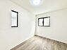 室内：■落ち着いた色合いのお部屋で穏やかな時間を楽しめます