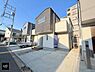 外観：F号棟  ■家族みんなが笑顔で過ごせる、安心感のある住まい