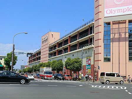 スーパー 900m オリンピック 港北ニュータウン店