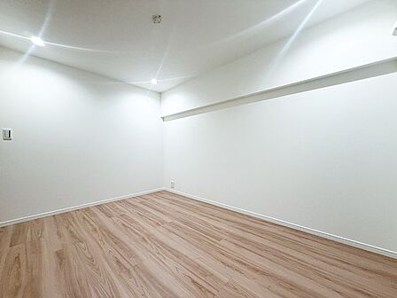 ■落ち着いた雰囲気のお部屋で心が安らぐ空間