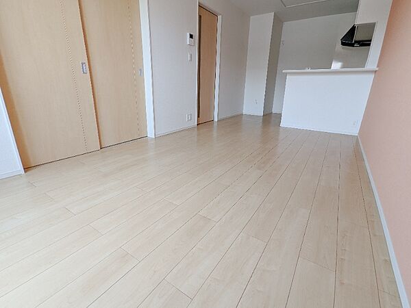 apartment 栃木県宇都宮市東塙田２丁目2-17