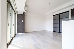 ルアナコート 2階1LDKのリビング/ダイニング