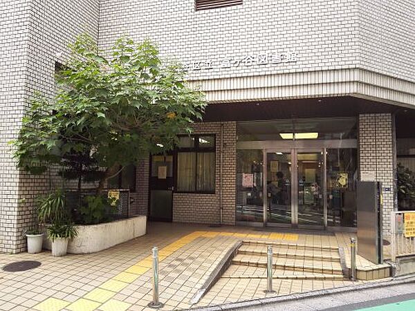 画像4:【図書館】渋谷区立富ヶ谷図書館まで1846ｍ