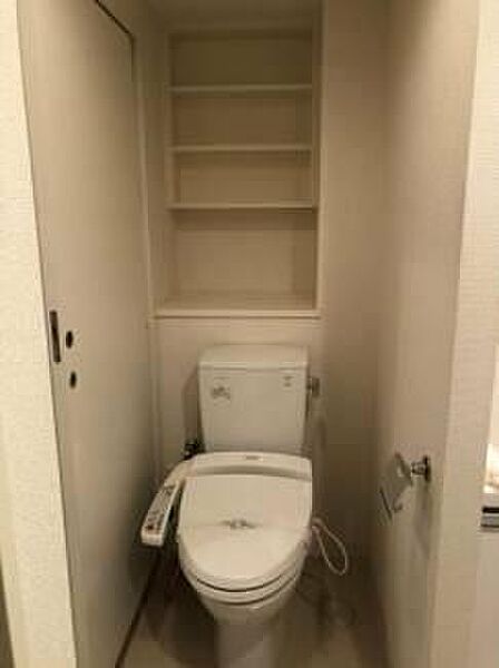 画像6:ゆったりとした空間のトイレです