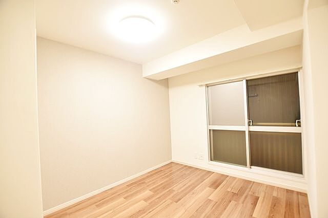 寝室 東京メトロ日比谷線 八丁堀駅 徒歩7分