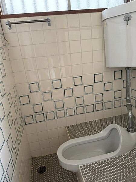 トイレを拡大表示