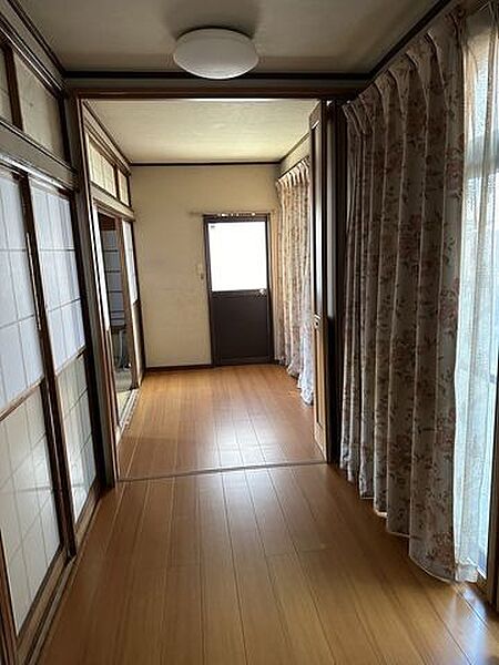 室内