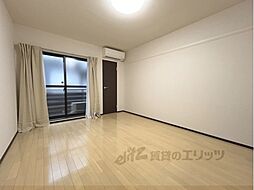 レオネクスト御所 105 1階1Kのリビング/ダイニング