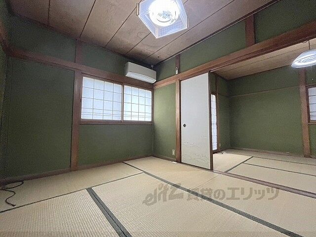 寝室