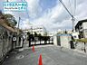 周辺：羽曳野市立峰塚中学校