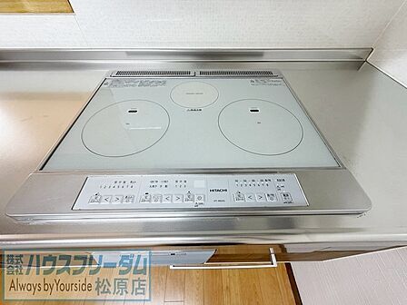 サッと拭くだけで簡単にお手入れできます♪