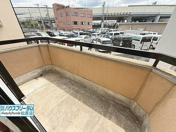 バルコニーを拡大表示