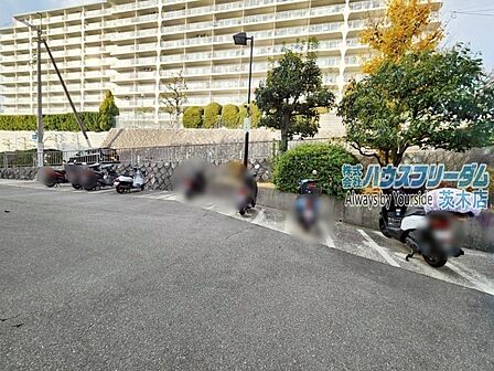 バイク置き場