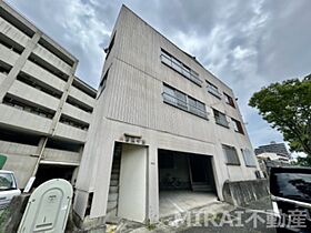 川西ハイツ  ｜ 大阪府富田林市新家2丁目（賃貸マンション1R・2階・33.00㎡） その1