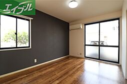 エイトタウン北 1階2DKのリビング/ダイニング