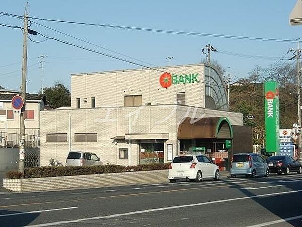 画像28:トマト銀行西市支店 2725m