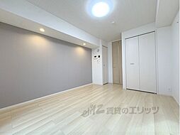 近鉄奈良線 学園前駅 徒歩20分の賃貸アパート 3階1Kのリビング/ダイニング