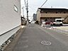 外観：前面道路含む現地写真