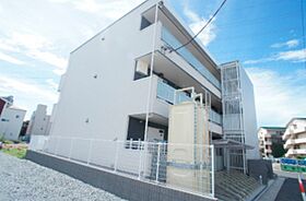 リブリ錦町  ｜ 埼玉県蕨市錦町6丁目（賃貸マンション1K・3階・23.60㎡） その1